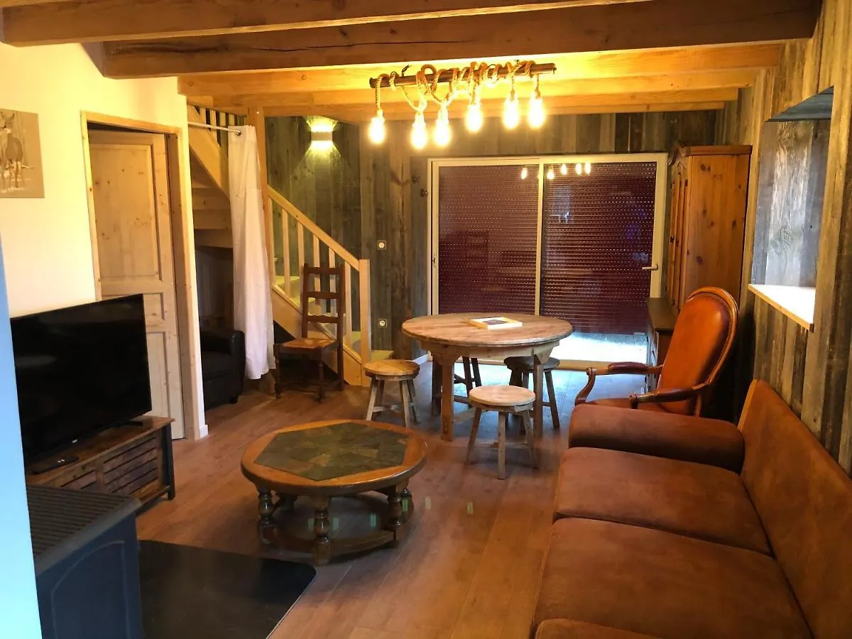 La Bergerie Villa Saint-Apollinaire-de-Rias Chalet